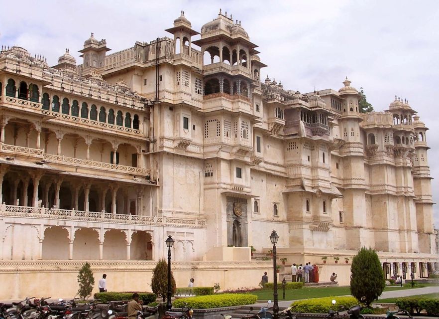 3 Days Private Udaipur Tour - Day 3: Chittorgarh Fort from Udaipur—Bappa Rawal, Mirabai, and Rani Padmini