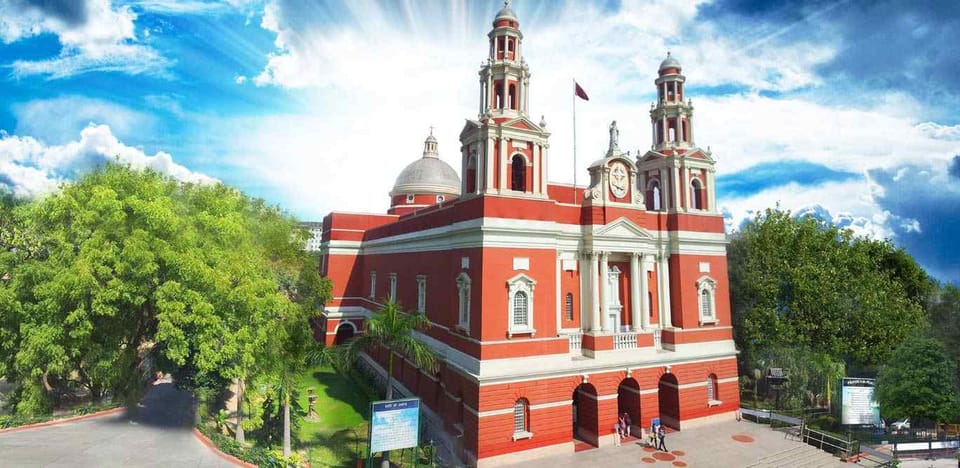 5-Hour Half-Day Delhi Temple Tour with Pick-Up & Drop-Off - Laxmi Narayan Temple: Lord Vishnu and Laxmi Through Customs and Meaning