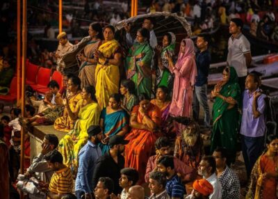 6 Day Golden Triangle Tour with Varanasi from Delhi - Delhi in One Day: Chandni Chowk Energy Plus Qutub Minar Grandeur