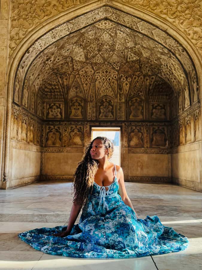 Agra: Agra fort express entry tickets - Should you book Agra Fort express entry with private car and guide?