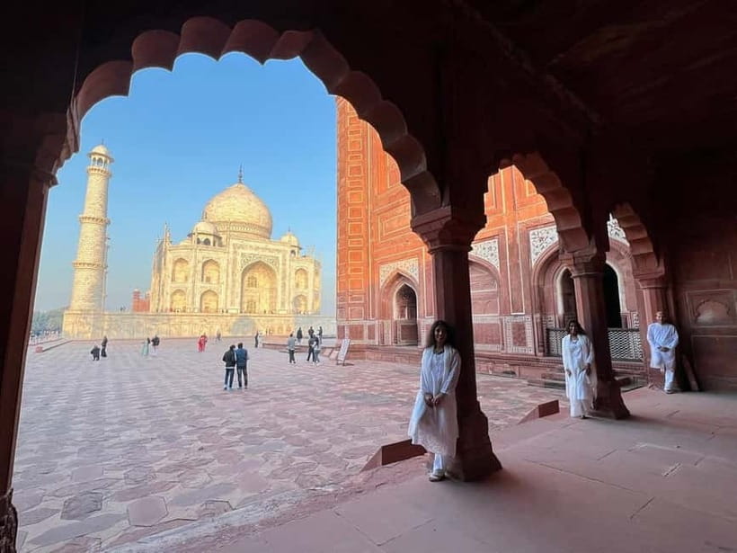 Agra: Guided City Tour Taj Mahal Agra Fort & Baby Taj by Car - Key points before you go