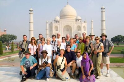 Agra: Skip-the-line Taj Mahal, Agra Fort & Baby Taj Day Tour - Private car pickup and drop-off: comfort in a busy city