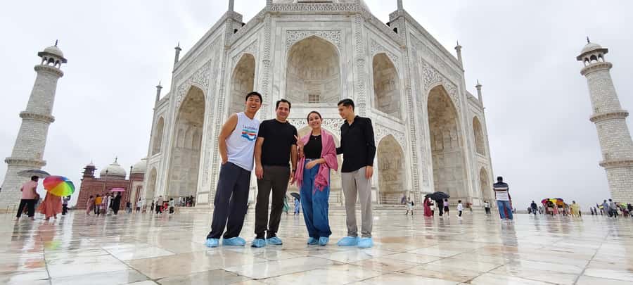 Agra: Skip-the-line Taj Mahal, Agra Fort & Baby Taj Day Tour - Agra Fort: Mughal power in red sandstone