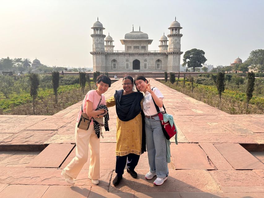 Agra: Skip-the-Line Taj Mahal & Agra Fort Private Tour - Taj Mahal storytelling: Mughal love, symbolism, and photo strategy