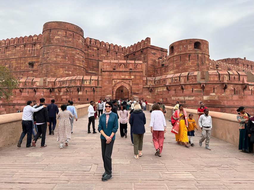 Agra: Skip-the-Line Taj Mahal & Agra Fort Private Tour - Choosing between guide only, guide + transport, or all-inclusive