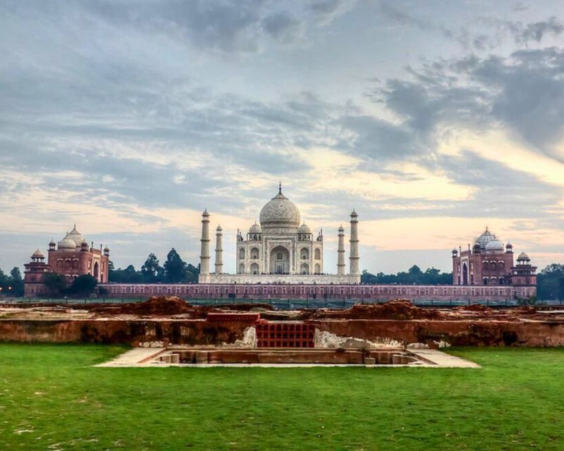 Agra: Skip-The-Line Taj Mahal & Agra Private Tour By Car - Key things to know before you go