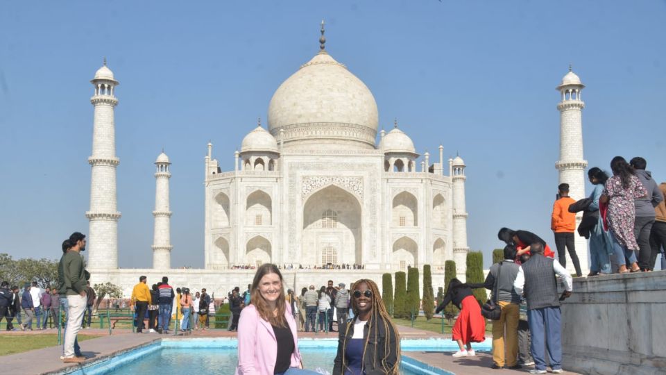 Agra: Skip The Line Taj Mahal Tour With Optional Tuk Tuk - Agra free time: walk, pass-bys, and food tasting (no full meal included)