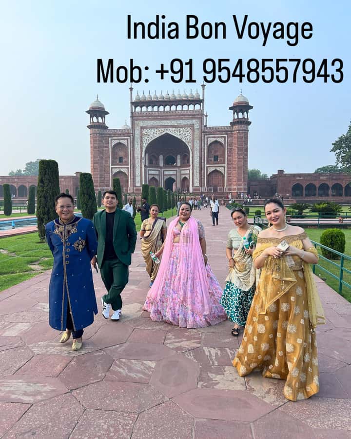 Agra : Skip the line tour for Taj Mahal, Agra fort - Agra Back to Delhi: A Final Drive Home