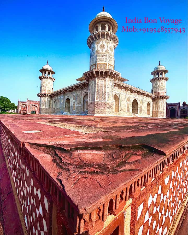 Agra : Skip the line tour for Taj Mahal, Agra fort - Delhi to Agra by AC Taxi: The 02:30 Start and the Tradeoffs