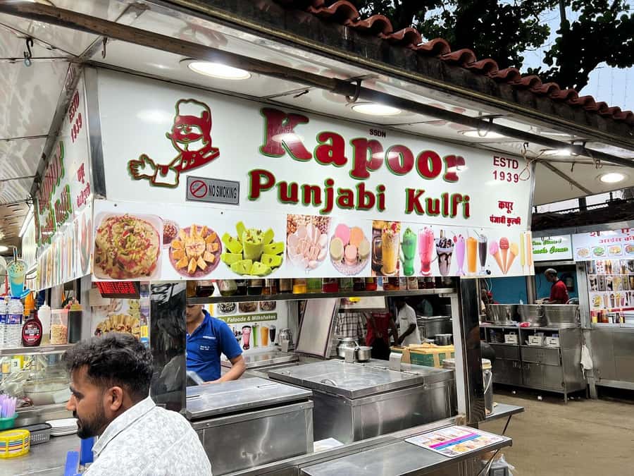 Agra: Street Food Tour with Spice Market on Tuk-Tuk Ride - How the tour flows: pickup, Old Agra landmarks, and then straight to food