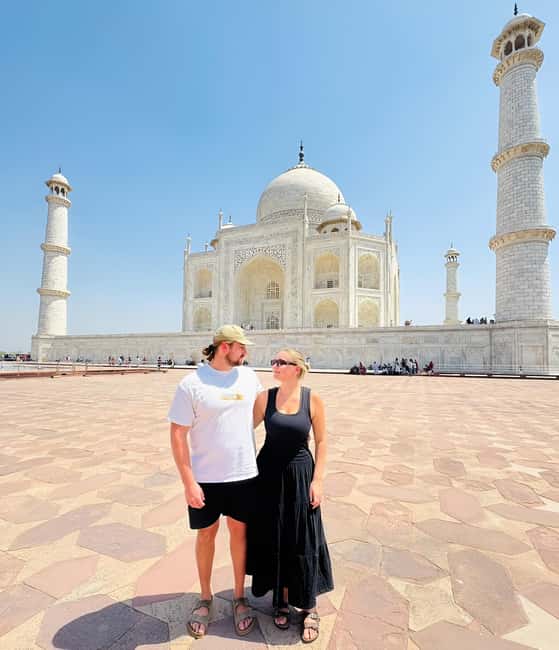 Agra: Taj Mahal, Agra Fort and Baby Taj Guided Tour By Car - Agra Fort UNESCO walls: Mughal power in a more rugged setting