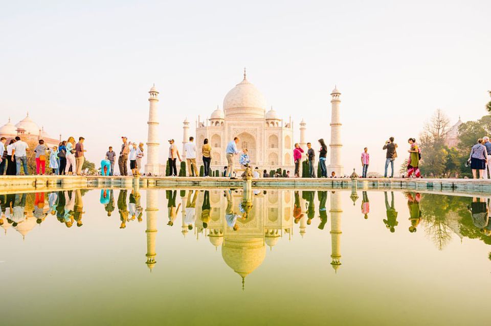 Agra: Taj Mahal and Agra Fort Private Tour with Lunch - The guided flow inside: how to see more without rushing
