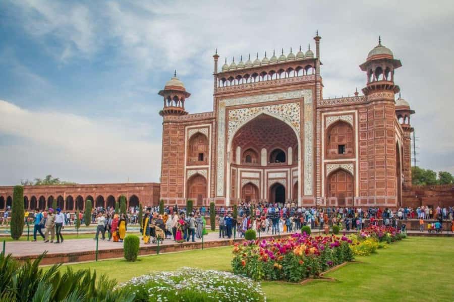 Agra: Taj Mahal Guided Tour with Fast Track Entry - Practical Notes That Help Your Visit Feel Smooth