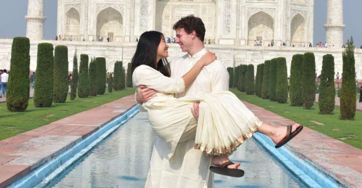 Agra:Taj Mahal Skip-The-Line Guided Tour with Breakfast - Photo Moments With Help: Getting Instagram-Worthy Without the Stress