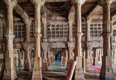 Ahmedabad Half Day Heritage Walking Tour - Shree Swaminarayan Mandir Kalupur: carvings, calm, and a strong beginning