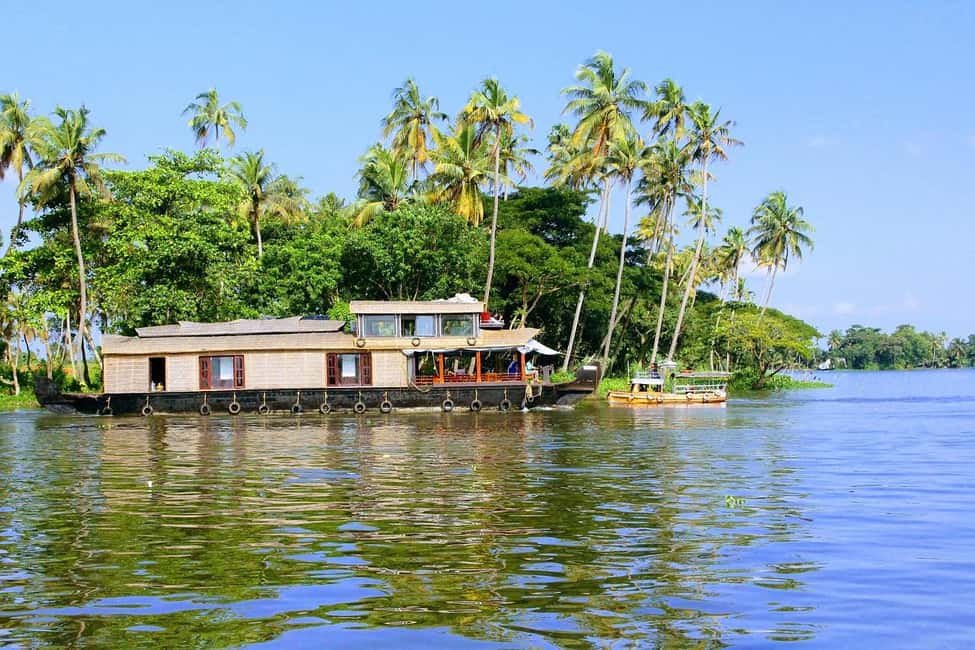 Aleppey Houseboat backwater Day Tour with Lunch and pickup - A Smooth Start in Kochi: AC pickup that keeps your day easy