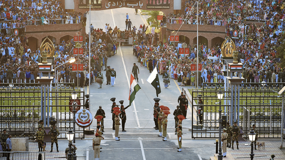 Amritsar: Full-Day Private Sightseeing Tour w/ Wagah Border - Key Things That Make This Amritsar Day Work