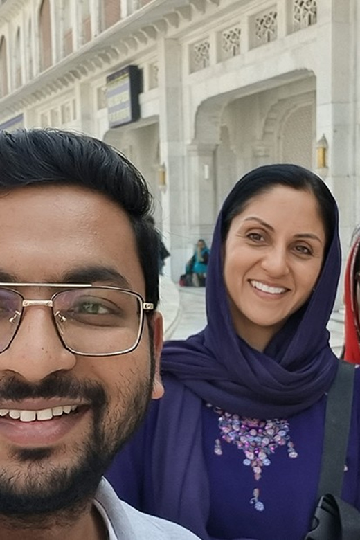 Amritsar: Golden Temple and Jallianwala Bagh Guided Tour - Sikh Central Museum, Bunga Ramgarhia, and the Reference Library