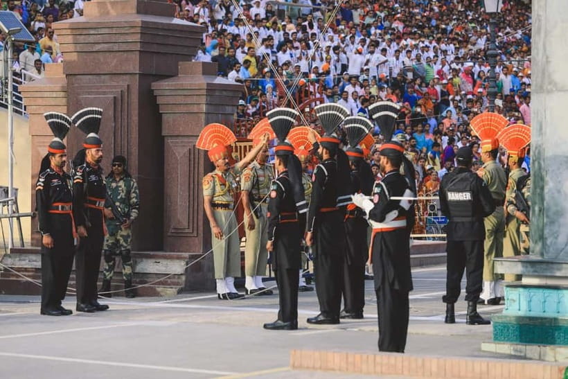 Amritsar: Wagah Border Flag-Lowering Ceremony Tour - Key Things That Make This Wagah Tour Worth Your Evening