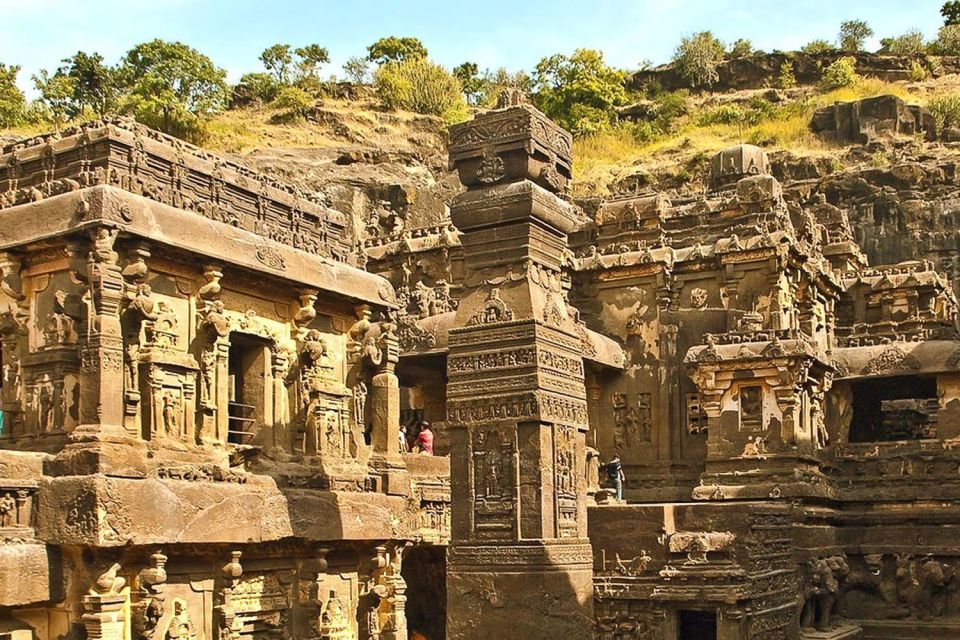 Aurangabad: Full-Day Tour of Ajanta and Ellora Caves - Key things that make this day tour worth it