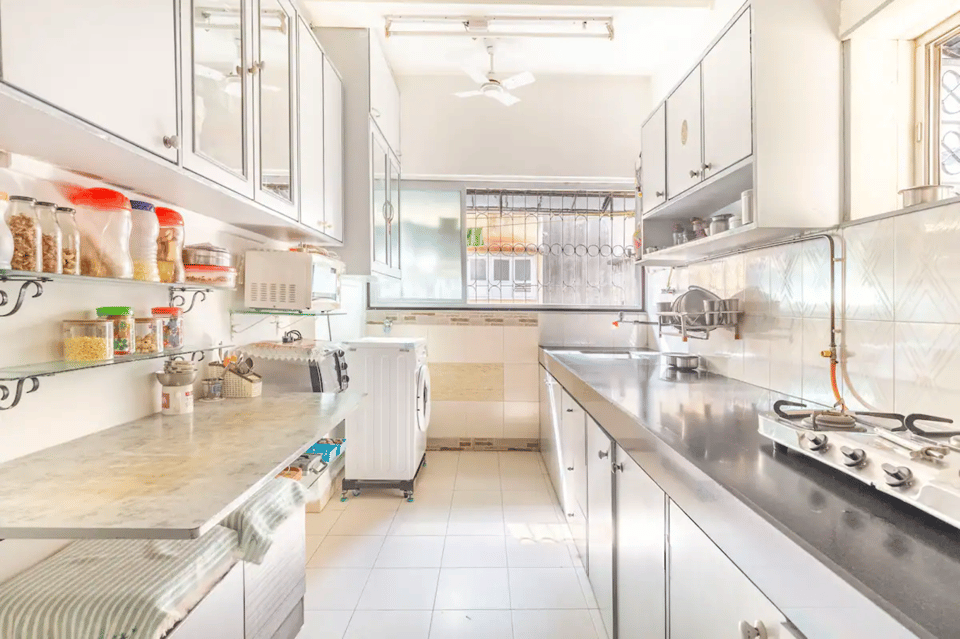 Authentic Mumbai: Home-Cooked Meal with a Local Host - Practical tips so your evening goes smoothly