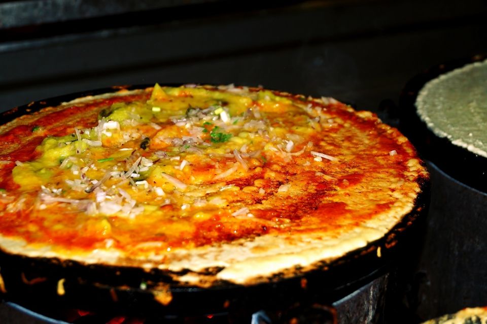 Banglore: Guided Street Food Crawl - Why V V Puram Street Food Still Feels Like Living Bangalore