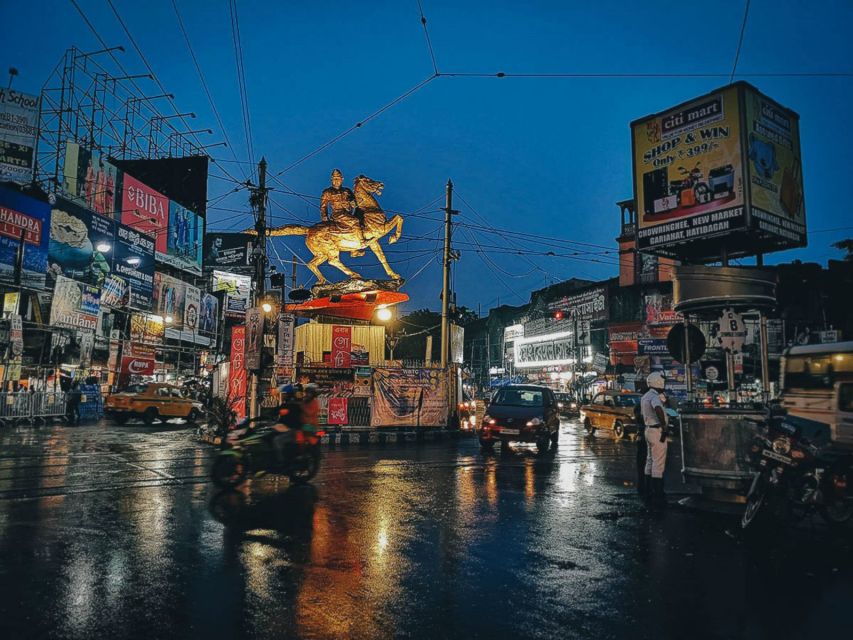 Bengali Nights Kolkata Food Tour with 13+ Tastings - Onion Bhajis and Gram Salad: Snack Food That Tells You a Lot