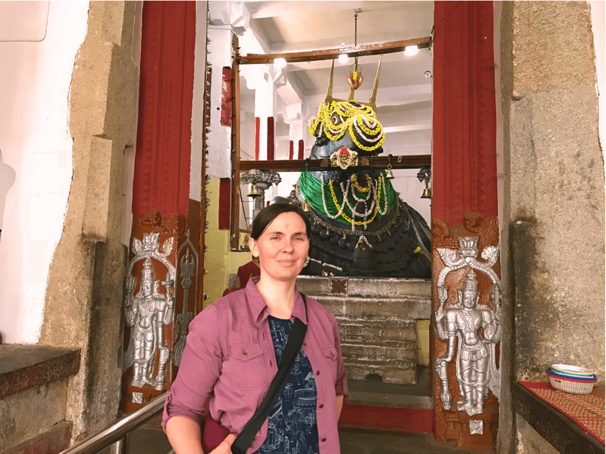 Best of Bangalore in a Tuk Tuk - Private Tour for 3 Hours - KR Market Flower Frenzy: The Asia-Sized Market Moment