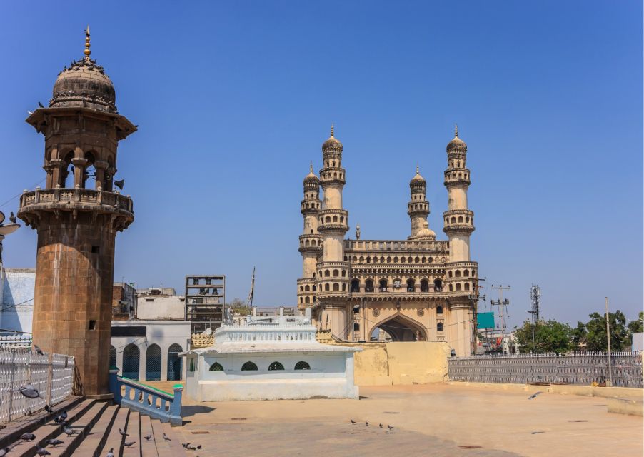 Best of Hyderabad (Guided Halfday City Sightseeing Tour) - The Hyderabad orientation: fort ruins and Nizam power in one sweep