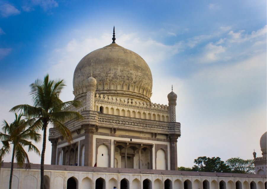 Best of Hyderabad (Guided Halfday City Sightseeing Tour) - Markets and scenic unknown places: how the tour can feel custom