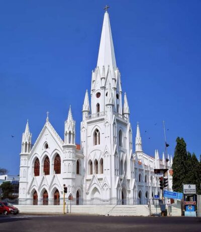 Chennai in a Day: Private Tour of Top Attractions with Lunch - How the day flows: from Mylapore temples to Marina Beach