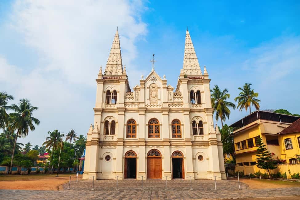 Cochin: 5-Day Private Tour of Munnar, Alleppey & Backwaters - Back to Cochin: Fort Kochi, Mattancherry Palace, and the Jewish Synagogue