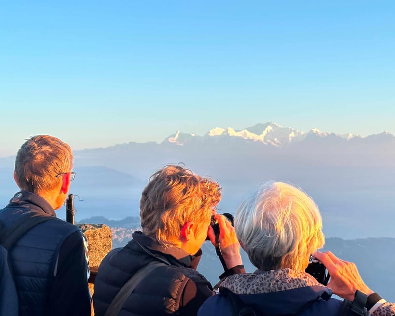 Darjeeling: Tiger Hill Sunrise Hike – Guided Day Trip - 4am pickup and the private ride to Tiger Hill