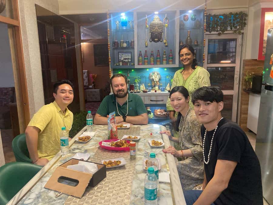 Delhi: AI Cooking Class and Much More in a Local Family Home - Cooking from scratch: two vegetarian dishes you can shape to your tastes
