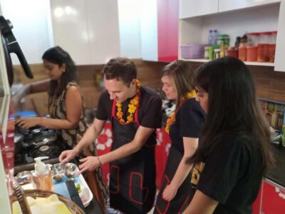 Delhi: AI Cooking Class and Much More in a Local Family Home - The welcome ritual: maala, kalava, teeka and chai-on-arrival