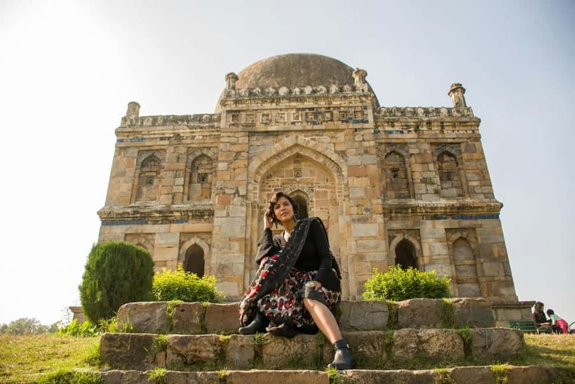Delhi: Airport to Airport Guided Layover City Tour - Price and logistics: what you actually get for $19