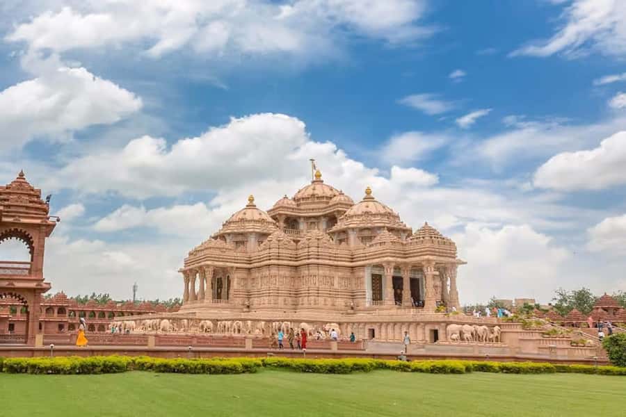 Delhi: Akshardham Temple Tour with Water & Light Show by Car - Key Highlights You’ll Actually Notice