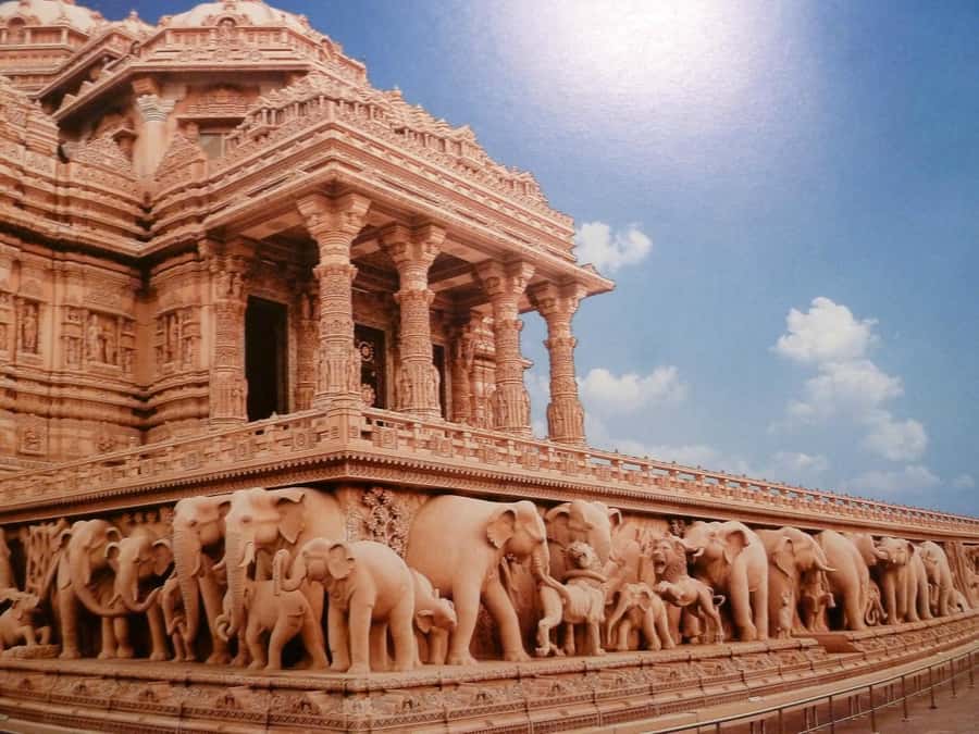 Delhi: Akshardham Temple Tour with Water & Light Show by Car - Price and Value: Is $22 Actually a Good Deal?