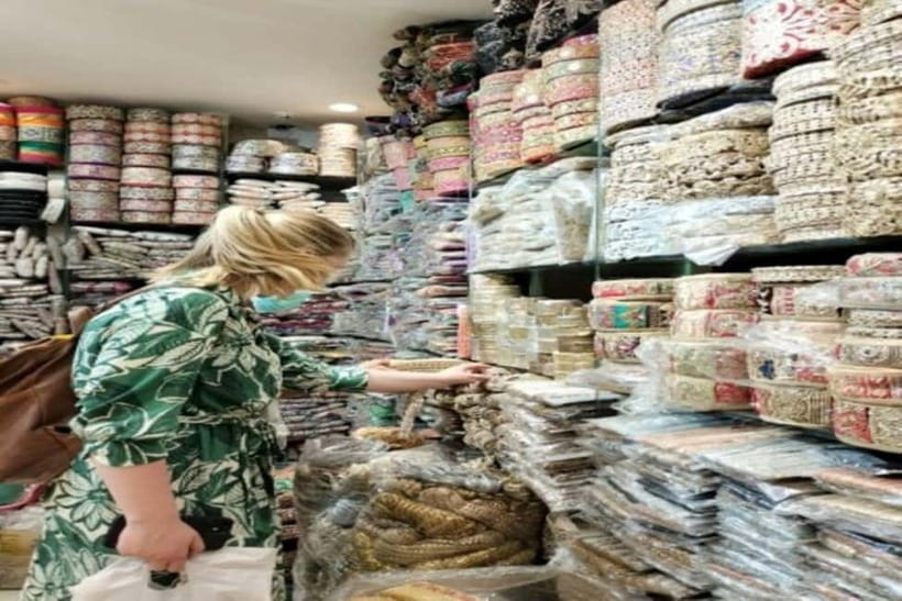 Delhi: Customized Shopping Tour with Female Consultant - Key Things That Make This Tour Worth Your Time