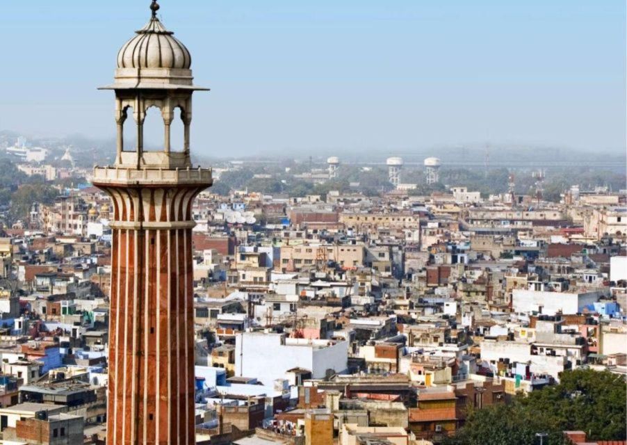 Delhi: Evening Tour of Old Delhi City with Guide - Red Fort: The Mughal Power Base in Red Sandstone