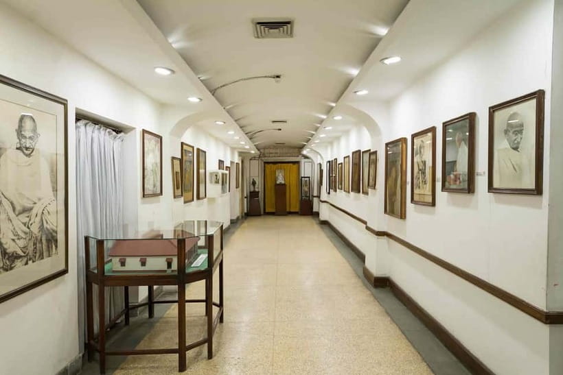 Delhi: Gandhi Museum & Raj Ghat Private Guided Tour - Practical tips before you head out