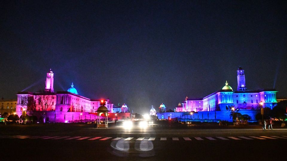 Delhi: Guided Evening Tour of Delhi City - Practical tips to make your evening smoother