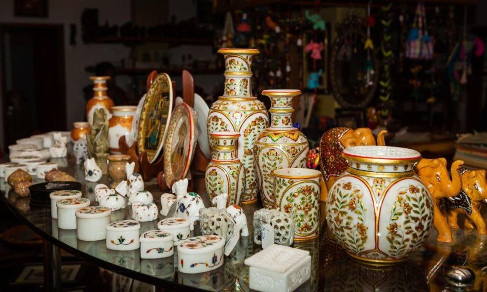 Delhi: Half day Shopping tour with guide by car. - Key Things I Think You’ll Care About
