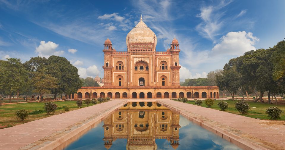Delhi: Heritage Photography Tour - Logistics that matter: shoes, bags, and who should sit this one out