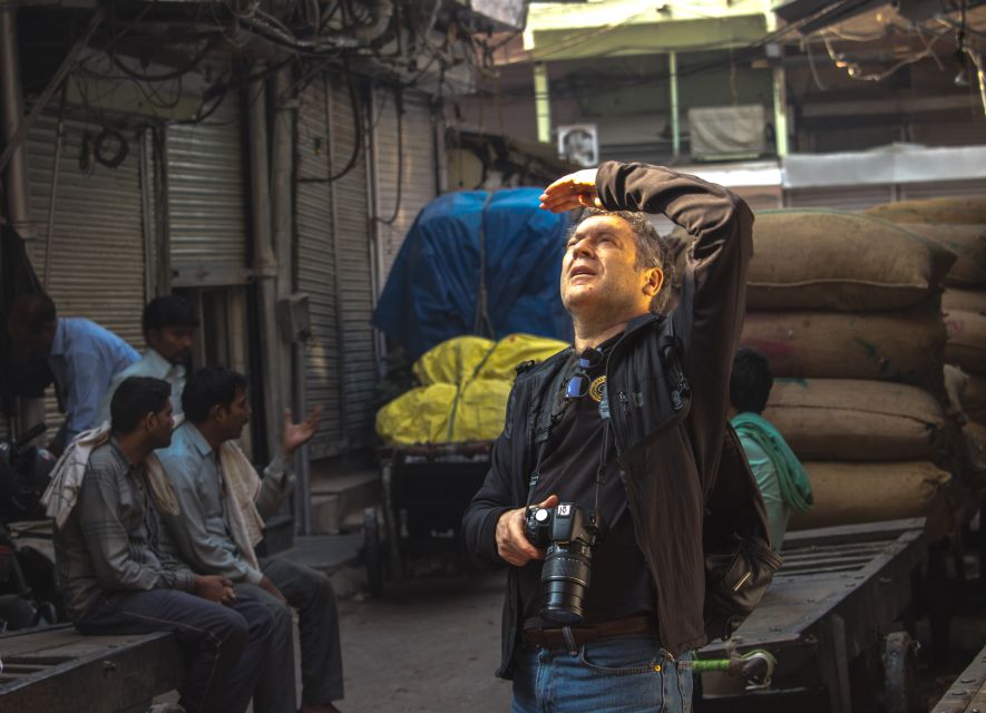 Delhi Like a Local: Food & Photography Full Day Tour - New Delhi contrast: Lutyens’ zone views and Raisina Hill photos