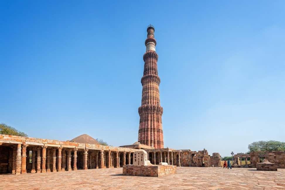 Delhi: Mehrauli Archaeological Park Tour with Qutub Minar - Metcalfe Canopy: a hexagonal 1850s folly with a view