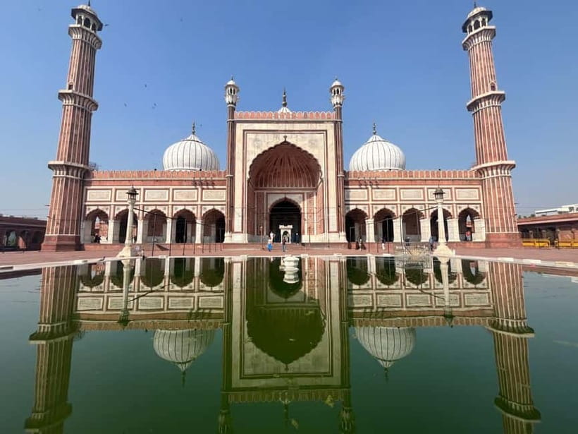 Delhi: Old And New Delhi Private Full Day & Half Day Tour - Agarsen ki Baoli: the 14th-century step well you’ll remember