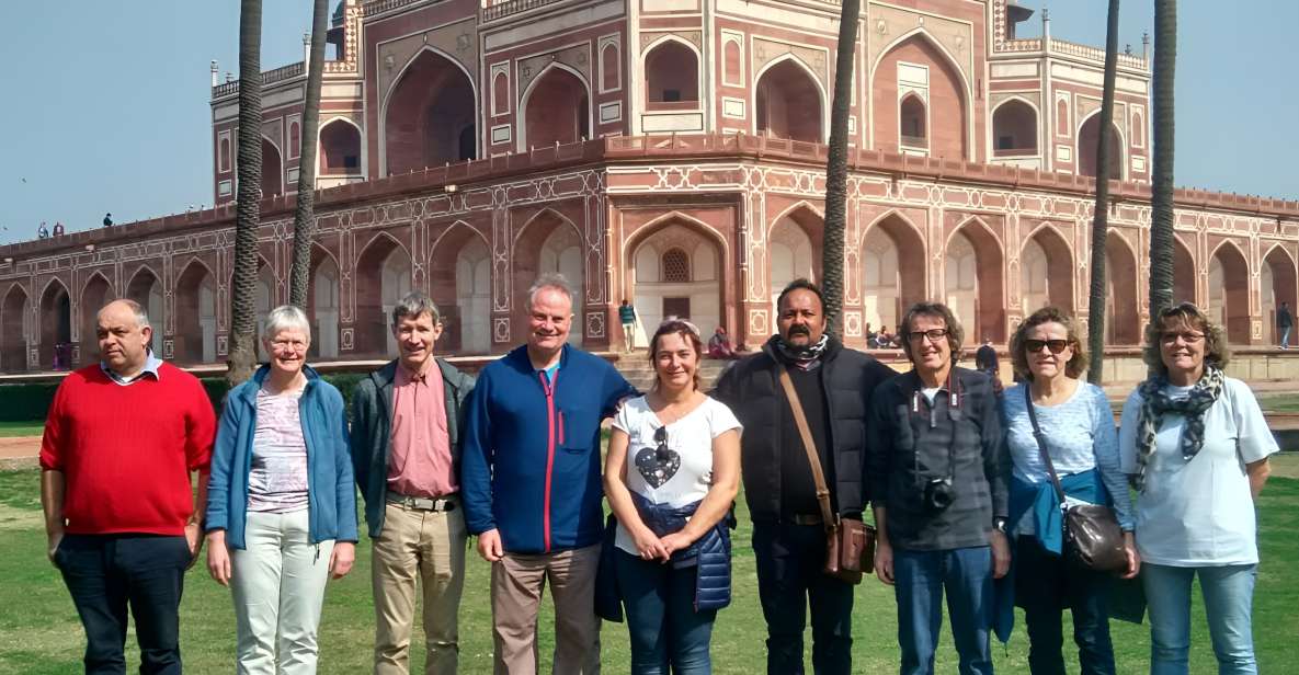 Delhi: Old Delhi and New Delhi Private Tour - Lunch in New Delhi: choose the option that fits your day