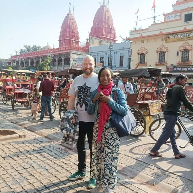 Delhi: Old Delhi City Tour with Tuk-Tuk Ride & Street Food - India Gate and Parliament Buildings: A Short Finish With Big-Scale Perspective