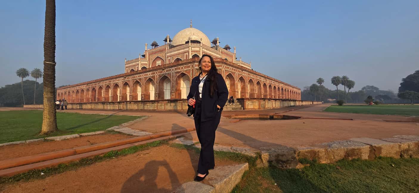 Delhi: Old Delhi & New Delhi Full & Half Day Private Tour - Chandni Chowk and Khari Baoli: shopping streets with spiritual gravity